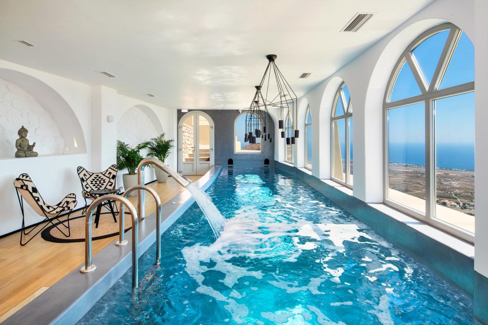 Skyfall Suites - Adults Only Pýrgos Dış mekan fotoğraf